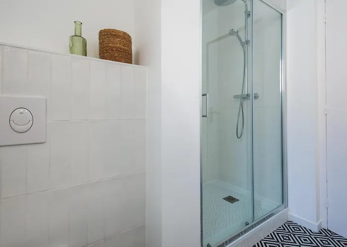 8 Pers - 3 - Parking Gratuit Proche Pau