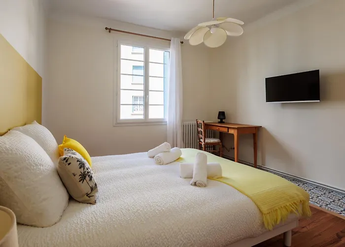 8 Pers - 3 - Parking Gratuit Proche *