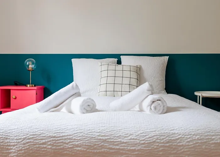 8 Pers - 3 - Parking Gratuit Proche * Pau